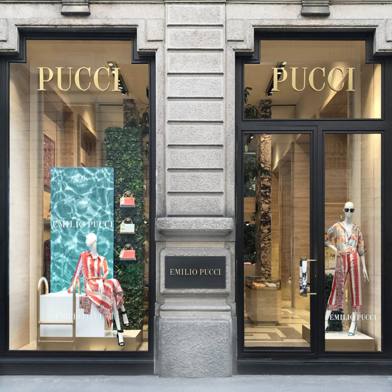 Led screen vetrina Emilio Pucci Milano