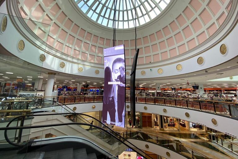 mall hanging curved led display