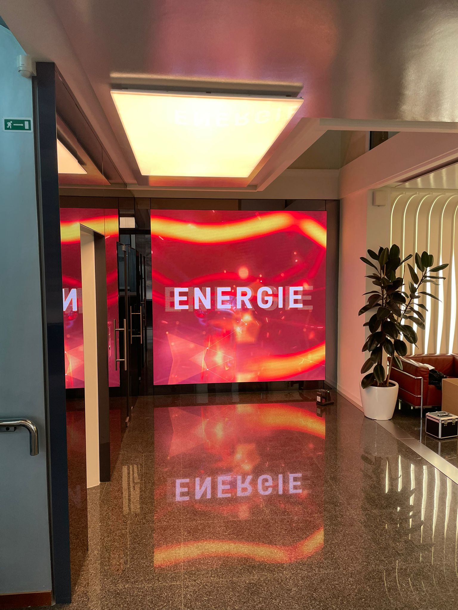 led wall corporate