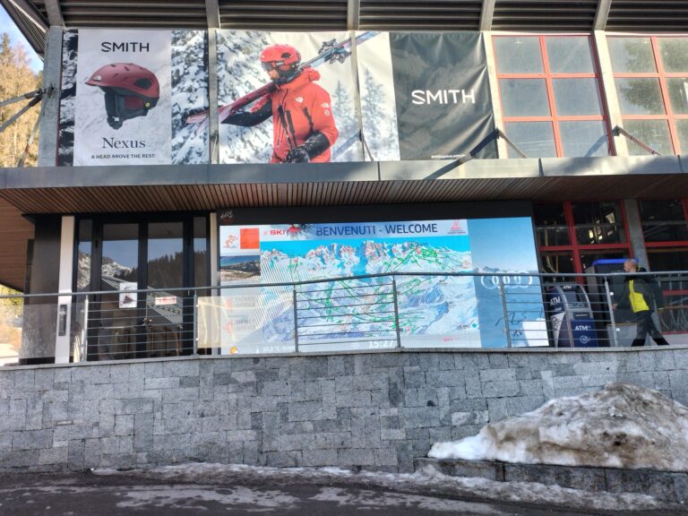 led screen ski resort slopes maps campiglio