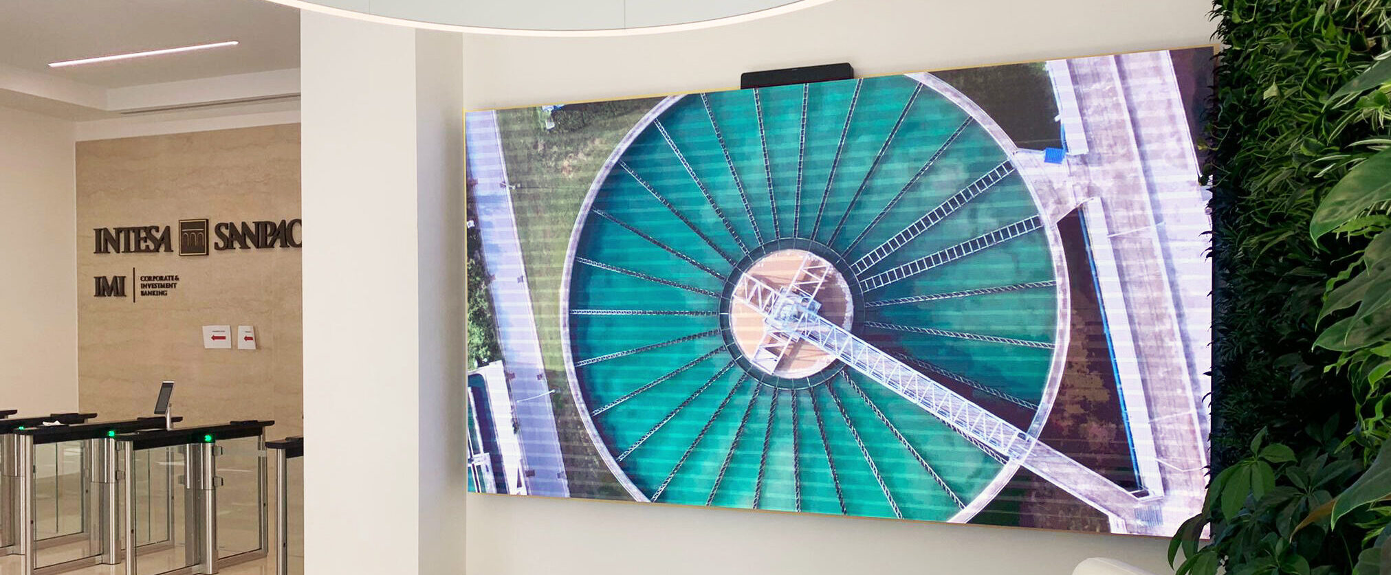 LedWall banca intesa