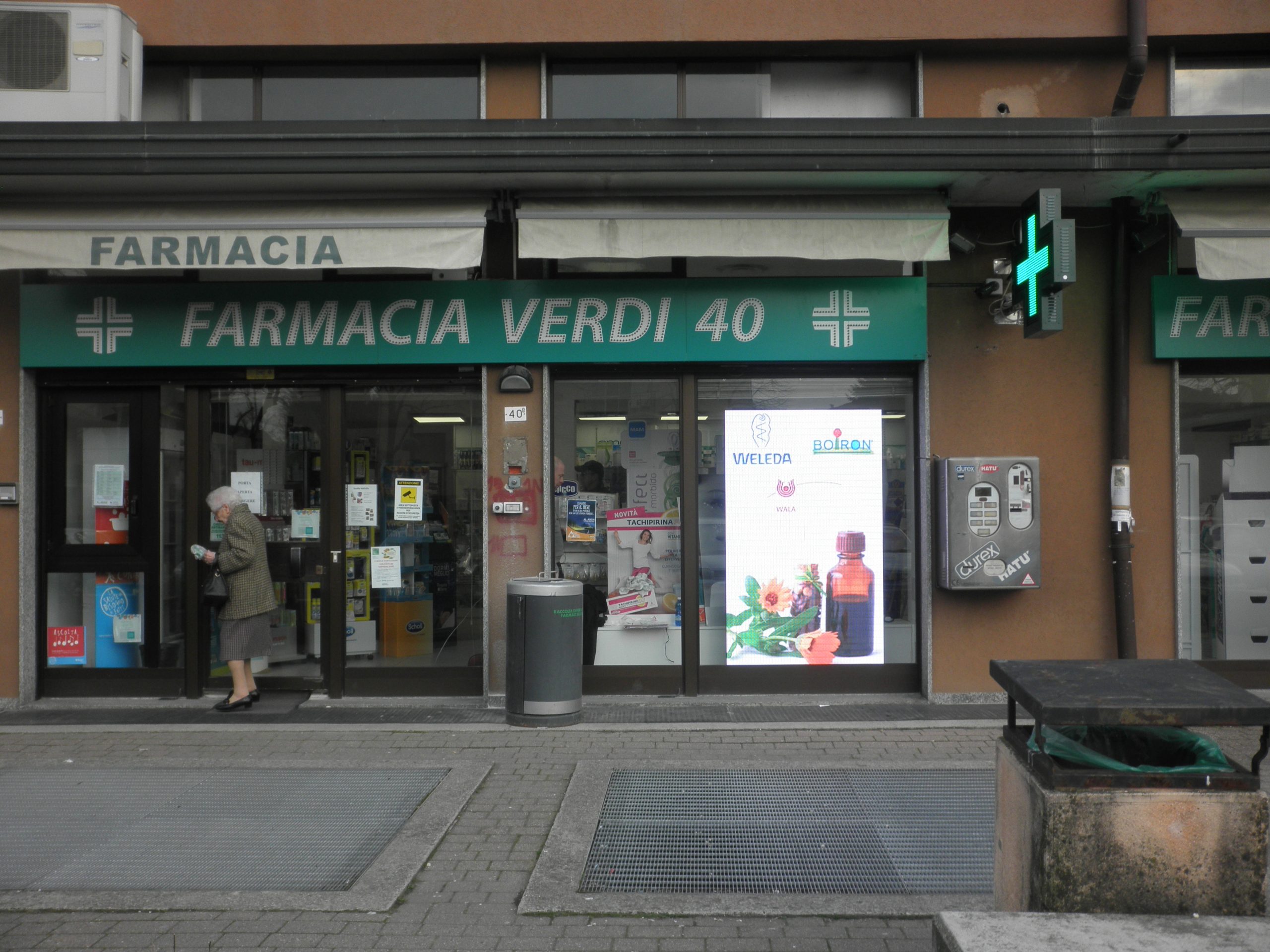 LedWall cernusco farmacia